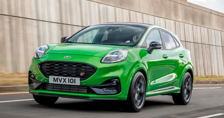 Ford Puma ST ufficiale: crossover compatto e aggressivo, quando serve