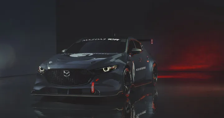 Mazda3 TCR: 4 cilindri turbo da 350 CV, ma solo per la pista