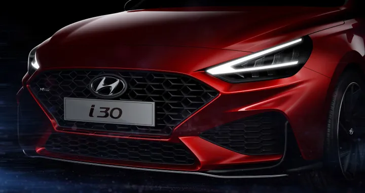 Hyundai i30, prima immagine del restyling: debutto al Salone di Ginevra 2020