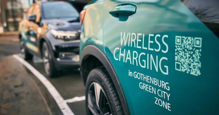 Volvo sperimenta la ricarica wireless per le auto elettriche