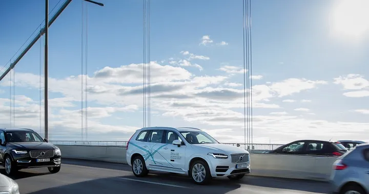 Guida autonoma: Zenuity ottiene il permesso di testare il livello 4 in Svezia