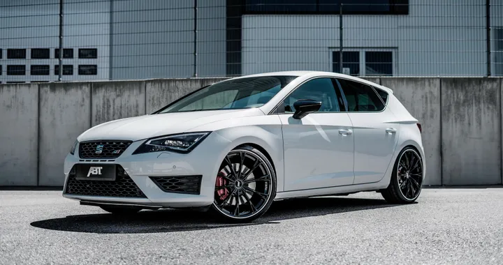 Seat Leon ST Cupra, 370 CV per la 300 Carbon Edition di ABT Sportsline