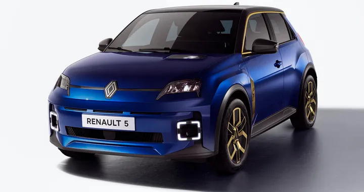 Renault 5 E-Tech: come cambia con il restyling la compatta elettrica