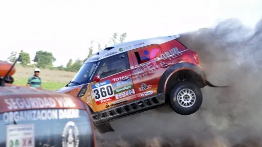 Dakar 2016: un incidente ferisce 11 persone