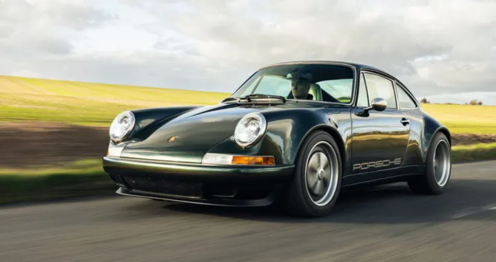 Porsche 911 Carrera 2 964, ecco il restomod di Theon Design