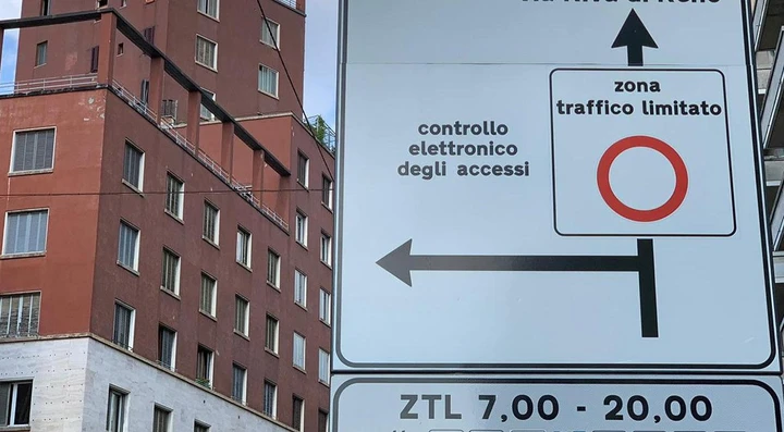 Inverte due cifre della targa nel pass ZTL: becca 165 multe per 10.800 euro