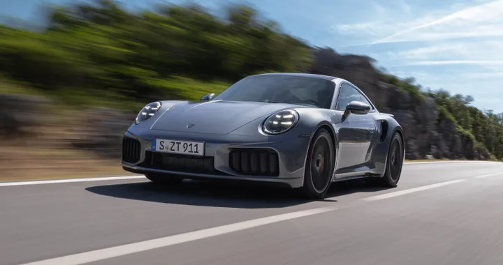 Porsche 911 Turbo S, 711 CV per la 911 di serie più potente di sempre