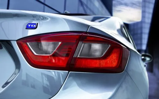 Chevrolet Cruze meglio della Prius. Record di consumi per la diesel