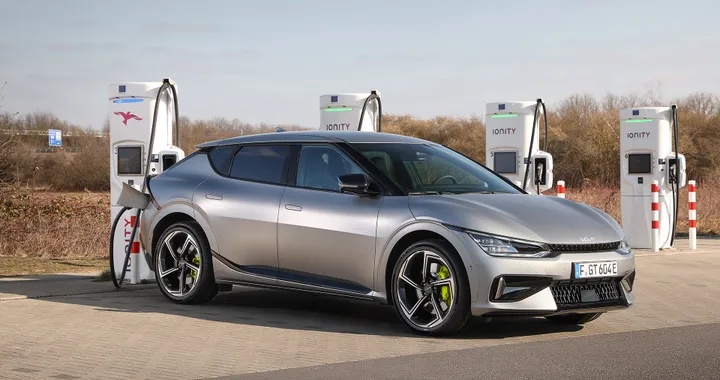 KIA EV6, la GT è pronta al restyling. Foto spia