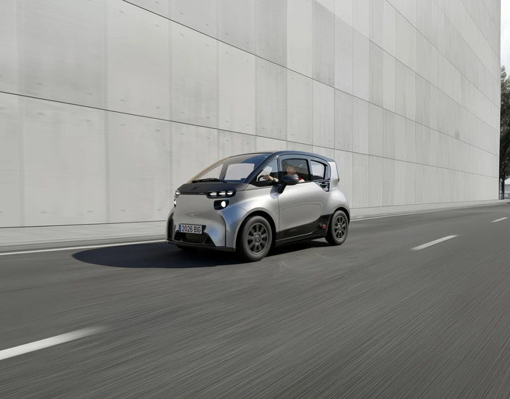 LIUX Big, la microcar BEV che consuma come un forno elettrico