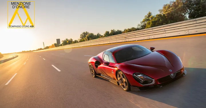 Alfa Romeo 33 Stradale, la "bellezza necessaria" trionfa al Compasso d'Oro