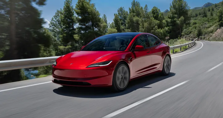 Tesla, l'annuncio di Elon Musk: servizio di robotaxi ad Austin già a giugno
