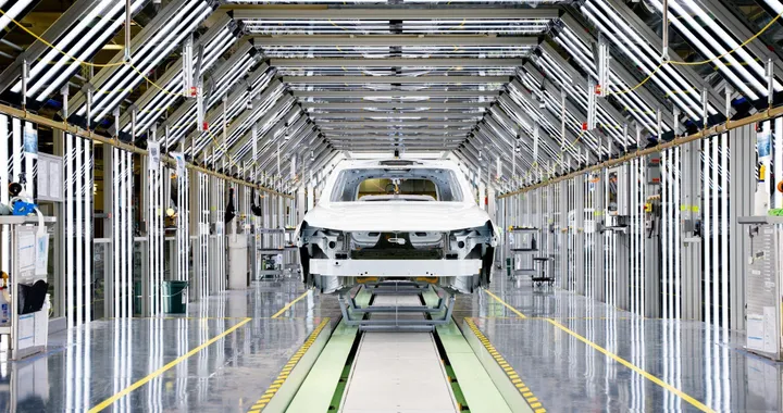 Volvo punta sull’intelligenza artificiale: le future auto più smart grazie a NVIDIA