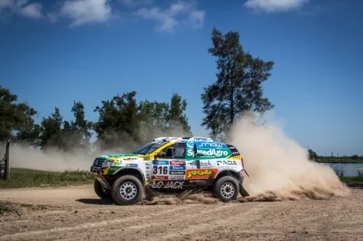 DAKAR: Il Duster Team subito nella Top 5