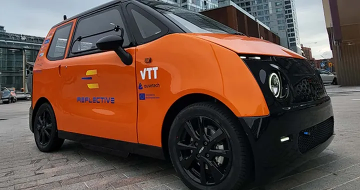 Reflective, ecco la microcar elettrica con ricarica wireless