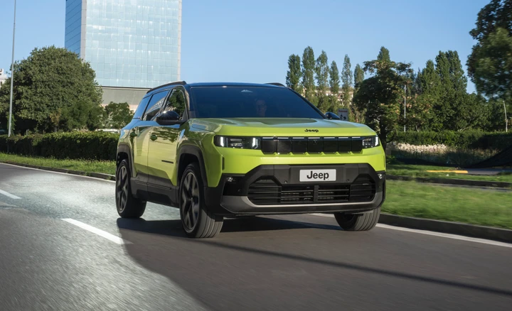 Nuova Jeep Compass in concessionaria, nuovi weekend di Porte Aperte: offerta sull'ibrida