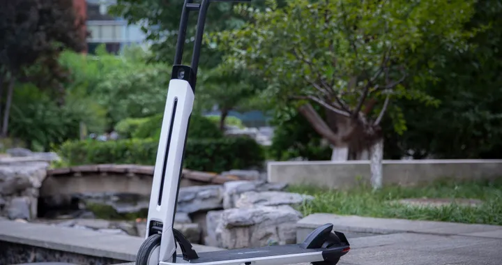 Segway S-Pod e Ninebot KickScoot Air T15 al CES 2020