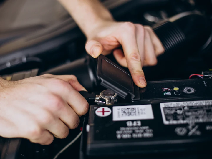 Questo può essere il momento giusto per cambiare la batteria della tua auto