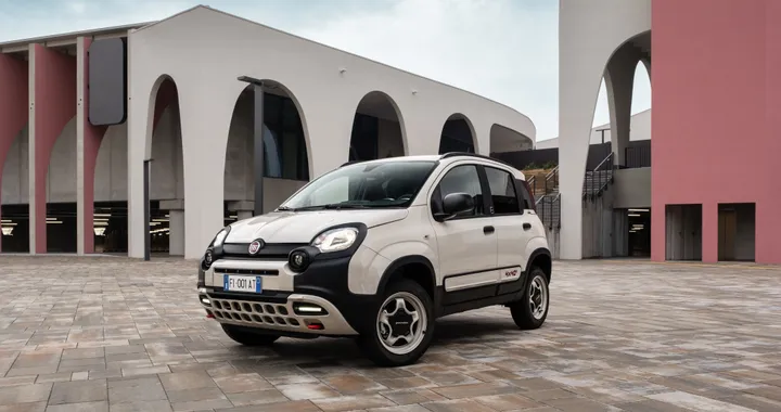 Mercato auto Italia 2023: le auto più vendute a luglio. Ecco le classifiche
