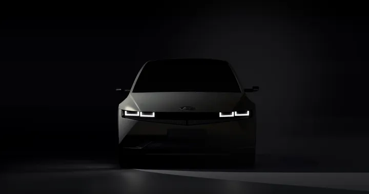 Hyundai IONIQ 5, primo sguardo agli interni: presentazione il 23 febbraio