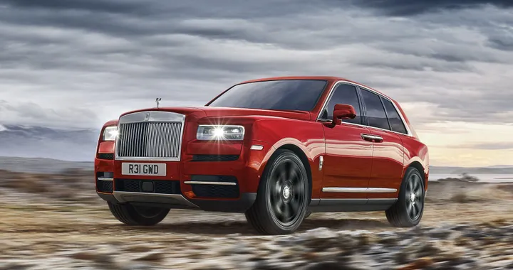 SUV Rolls-Royce Cullinan: un concentrato di lusso e tecnologia