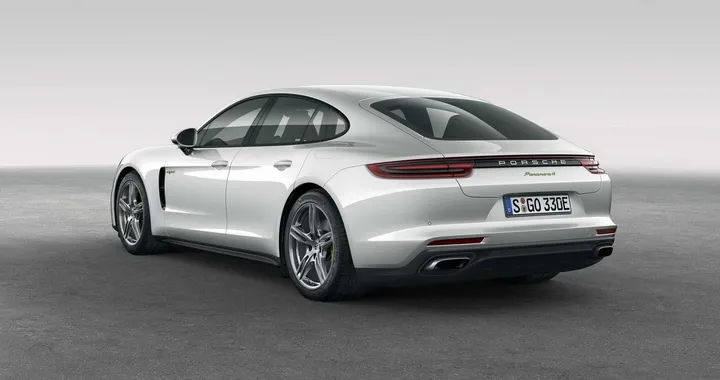 Porsche Panamera 4 E-Hybrid | VIDEO ANTEPRIMA