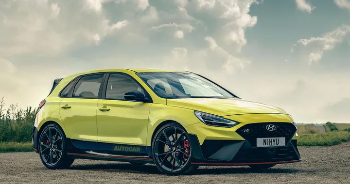 Hyundai i30 N, l'hot hatch potrebbe tornare con un motore ibrido