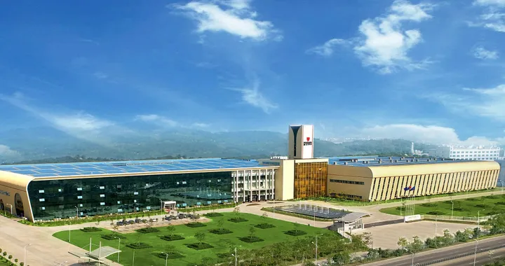 LETBE torna a EICMA 2025 con nuove moto e scooter: le novità