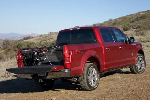 Ford e DJI: droni e auto al CES 2016