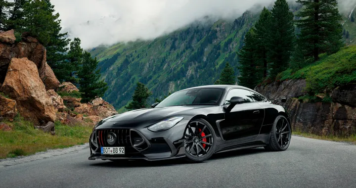 Brabus 1000: la supercar ibrida da 1.000 CV con motore V8 biturbo e trazione integrale