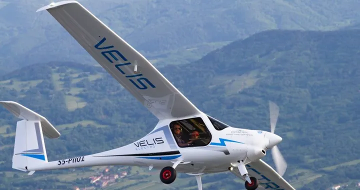 Velis Electro, il primo aereo elettrico certificato dalla EASA