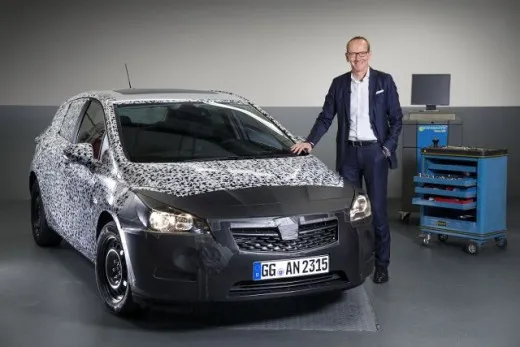 Opel Astra: la nuova generazione a settembre