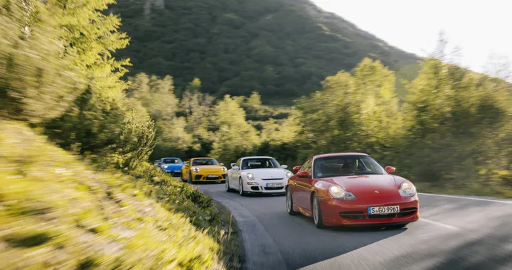 Porsche 911 GT3: ripercorriamo i suoi 25 anni di storia