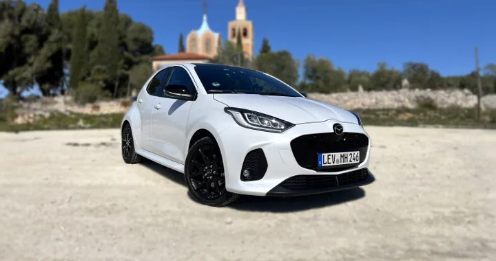 Mazda2 Hybrid, offerta finanziamento con Super Bonus da 149 euro al mese