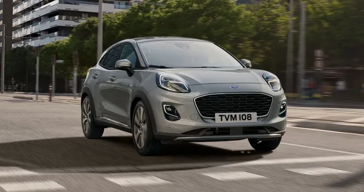 Ford Puma, le nuove foto spia del restyling