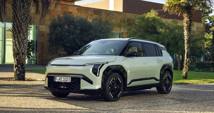 KIA EV3 batte la concorrenza ed è World Car of the Year 2025