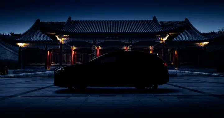 Lexus NX, gustiamoci un nuovo teaser della prossima generazione prima del debutto