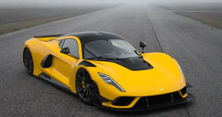 Questa nuova hypercar ha il motore endotermico più potente di sempre