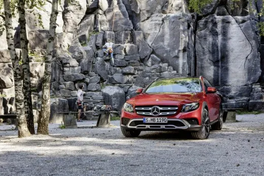 Mercedes Classe E All-Terrain debutta in Germania