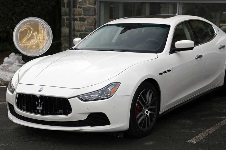 Vince una Maserati alla lotteria, con 2 euro si ritrova un gioiello