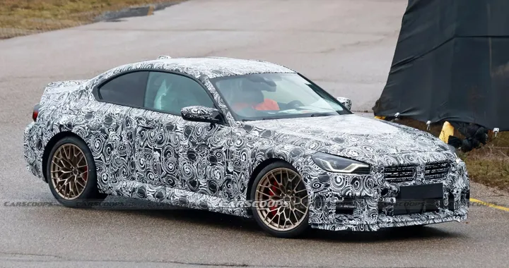 BMW M2, in arrivo la più cattiva versione CS. Meno peso e più potenza