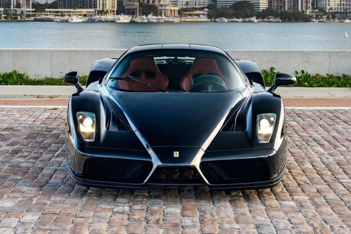 Ferrari Enzo, errore colossale: milioni di euro persi per averla guidata