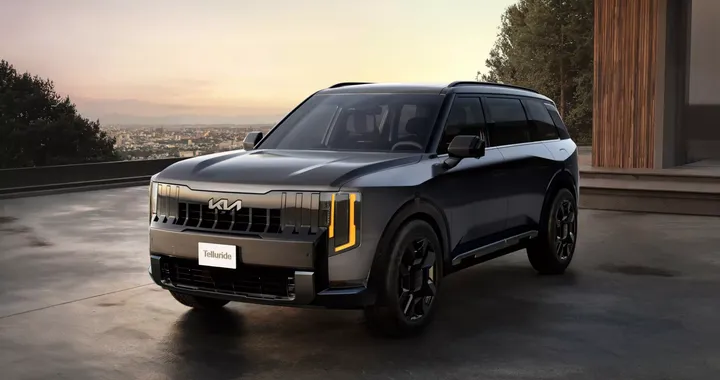 Nuova KIA Telluride 2026, la seconda generazione del maxi SUV cambia il look