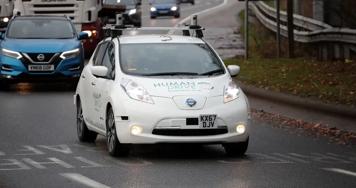 Nissan Leaf: un viaggio a guida autonoma di 370 Km nel Regno Unito
