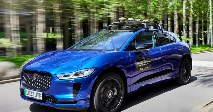 Localizzazione satellitare più precisa con Vodafone: benefici per IoT e automotive