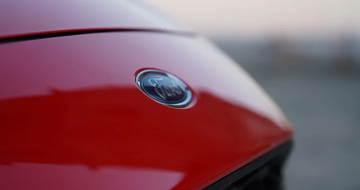 Ford ristruttura le attività in Europa: più elettriche e SUV, meno dipendenti