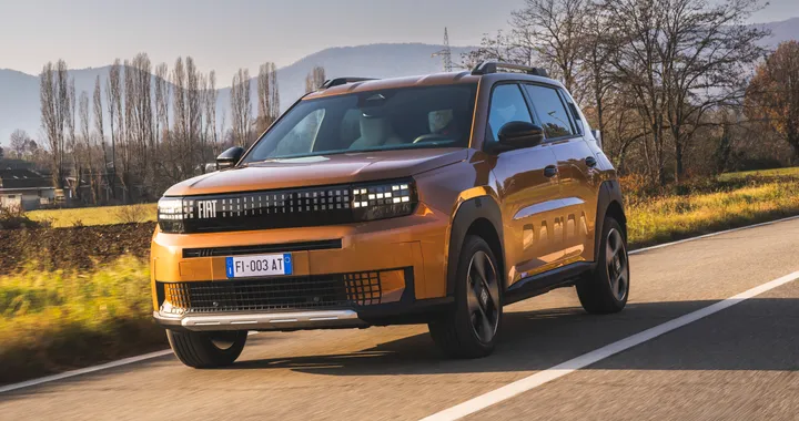 FIAT Grande Panda Hybrid, l'offerta con finanziamento per il mese di maggio
