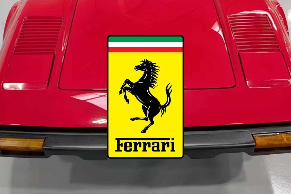 La Ferrari di Magnum P.I. finisce all&rsquo;asta: il valore vi stupirà