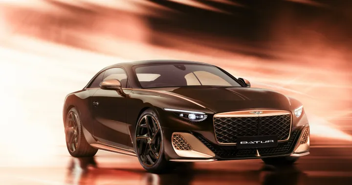Bentley Batur Black Rose: un gioiello su quattro ruote con oro rosa 18 carati