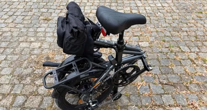 Anteprima: Engwe Zip: l’e-bike pieghevole che si ricarica come un laptop